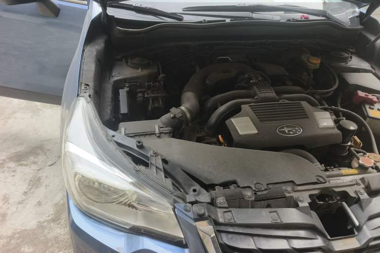 Used Subaru Forester 2016 2.0i Luxury Navigation Edition Engine Bay Right
