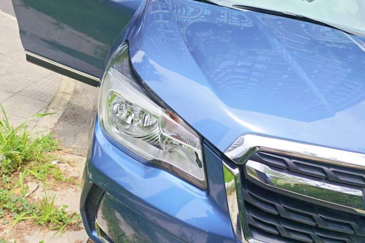 Used Subaru Forester 2016 2.0i Fashion Navigation Edition Engine Bay Right