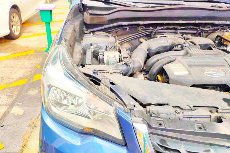 Used Subaru Forester 2016 2.0i Fashion Navigation Edition Engine Bay Right