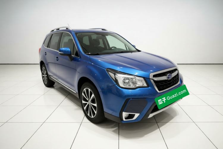 Used Subaru Forester 2016 2.0i Luxury Navigation Edition Front Right 45 Deg