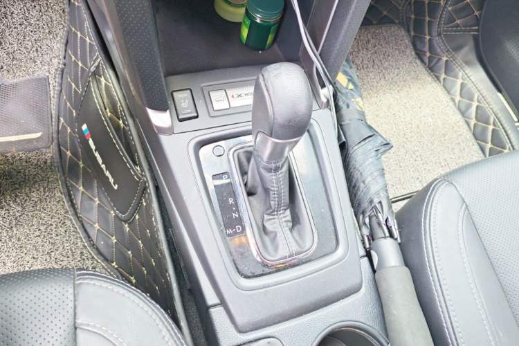 Used Subaru Forester 2016 2.0i Fashion Navigation Edition Gear Lever