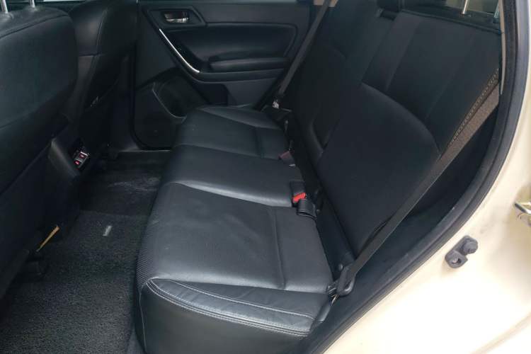Used Subaru Forester 2016 2.5i Luxury Navigation Edition Left Rear Seat