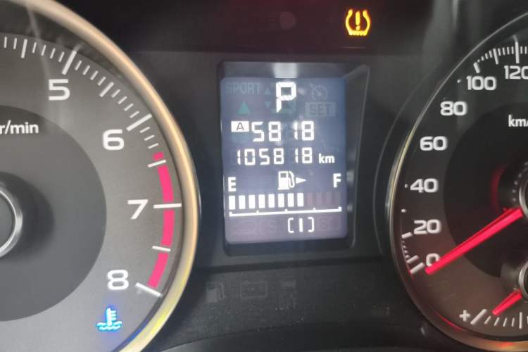 Used Subaru Forester 2016 2.0i Fashion Navigation Edition Odometer Close Up