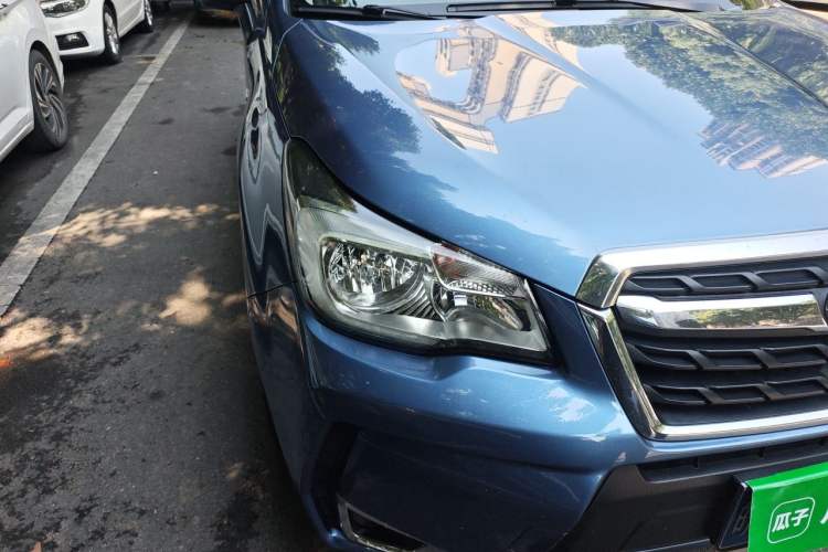 Used Subaru Forester 2016 2.0i Luxury Navigation Edition Right Front Headlight
