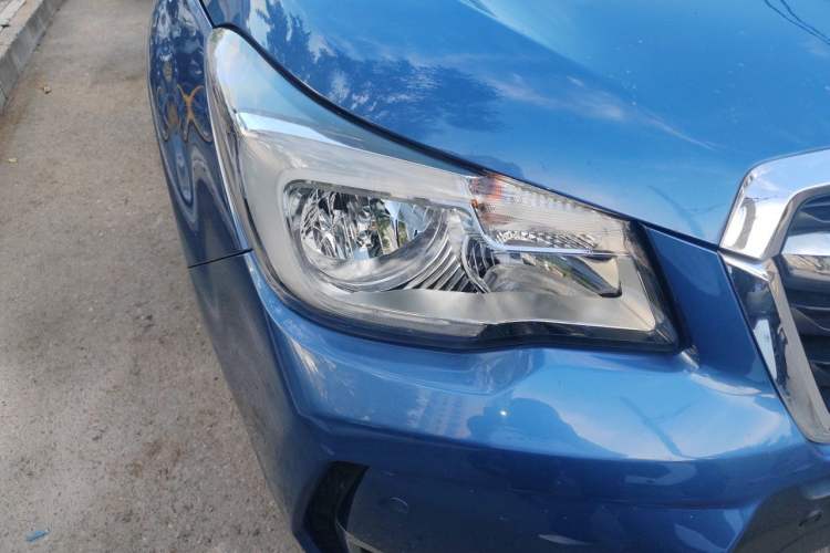Used Subaru Forester 2016 2.0i Fashion Navigation Edition Right Front Headlight