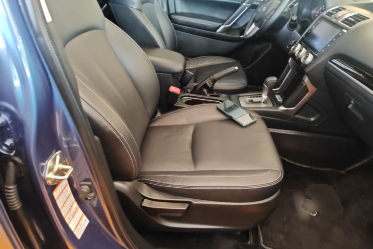 Used Subaru Forester 2016 2.0i Luxury Navigation Edition Right Front Seat