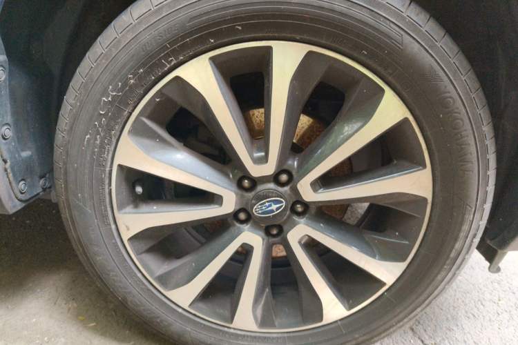 Used Subaru Forester 2016 2.5i Prestige Navigation Edition Right Front Wheel Hub