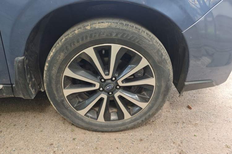 Used Subaru Forester 2016 2.0i Fashion Navigation Edition Right Front Wheel Hub