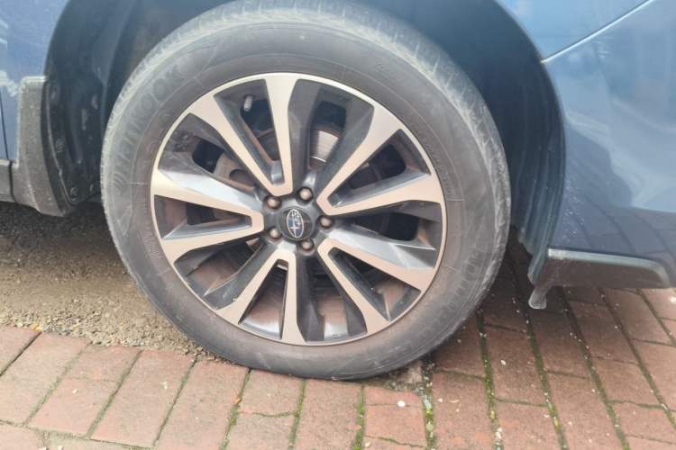 Used Subaru Forester 2016 2.0i Fashion Navigation Edition Right Front Wheel Hub