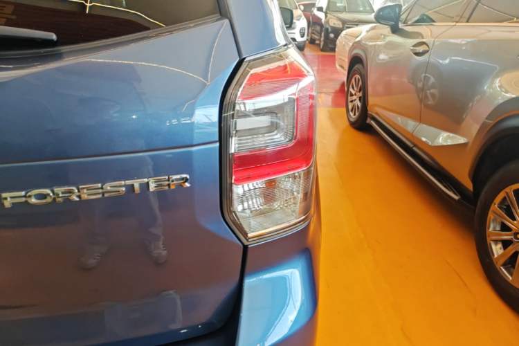 Used Subaru Forester 2016 2.0i Luxury Navigation Edition Right Rear Taillight