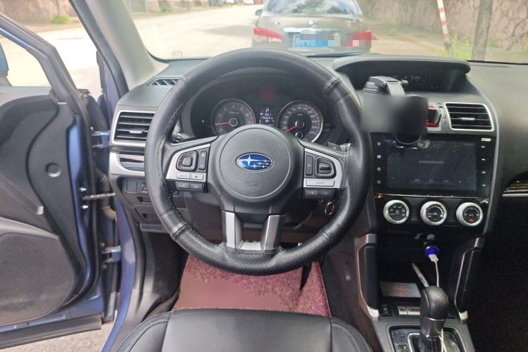 Used Subaru Forester 2016 2.0i Fashion Navigation Edition Steering Wheel