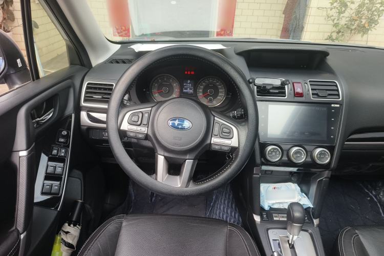 Used Subaru Forester 2016 2.0i Luxury Navigation Edition Steering Wheel