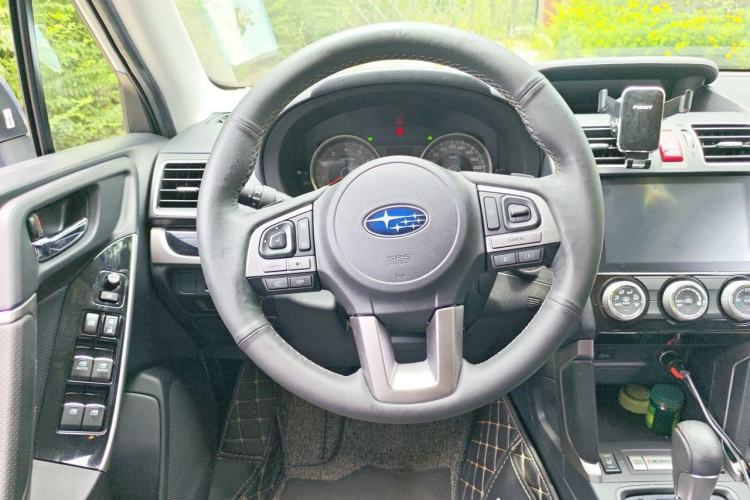 Used Subaru Forester 2016 2.0i Fashion Navigation Edition Steering Wheel