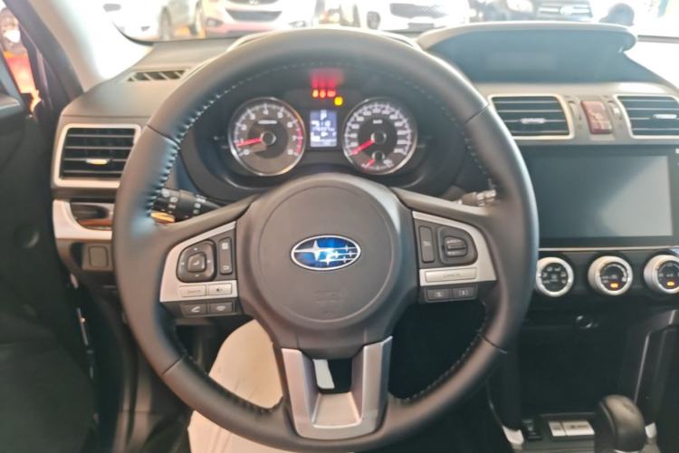Used Subaru Forester 2016 2.0i Luxury Navigation Edition Steering Wheel