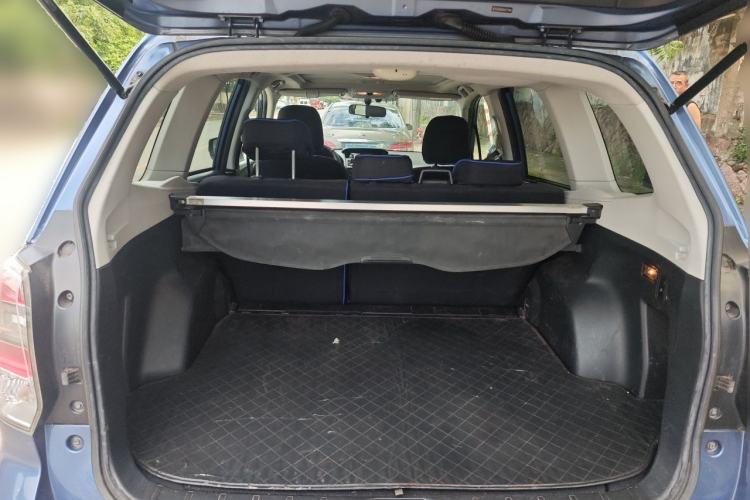 Used Subaru Forester 2016 2.0i Fashion Navigation Edition Trunk
