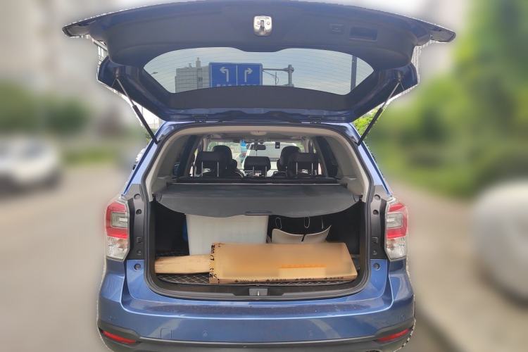 Used Subaru Forester 2016 2.5i Luxury Navigation Edition Trunk