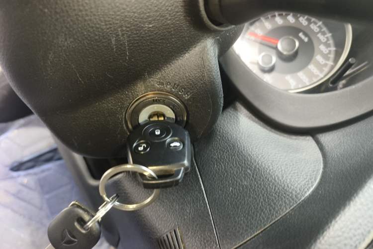 Used Subaru Forester 2016 2.0i Luxury Navigation Edition Vehicle Key