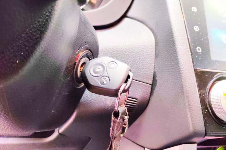 Used Subaru Forester 2016 2.0i Fashion Navigation Edition Vehicle Key