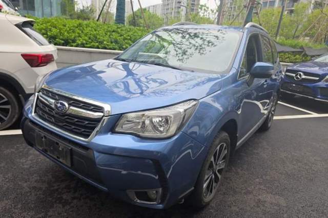 Subaru Forester 2016 2.0i Fashion Navigation Edition usata