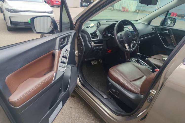Used Subaru Forester 2016 2.5i Prestige Navigation Edition Driver Seat