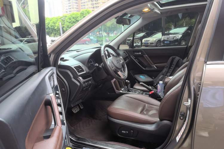 Used Subaru Forester 2016 2.5i Prestige Navigation Edition Driver Seat