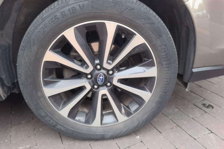 Used Subaru Forester 2016 2.5i Prestige Navigation Edition Right Front Wheel Hub