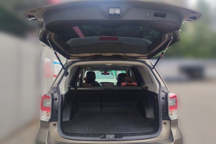 Used Subaru Forester 2016 2.5i Prestige Navigation Edition Trunk
