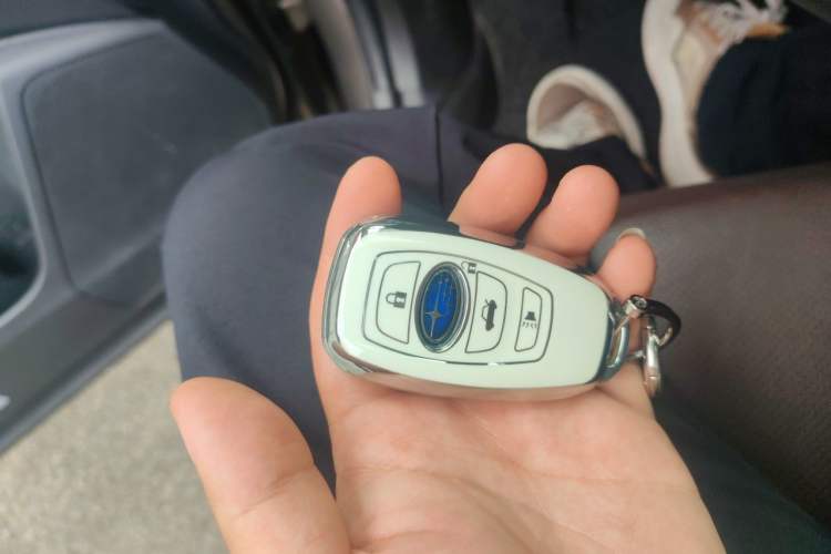 Used Subaru Forester 2016 2.5i Prestige Navigation Edition Vehicle Key