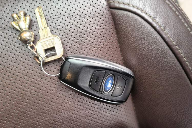 Used Subaru Forester 2016 2.5i Prestige Navigation Edition Vehicle Key