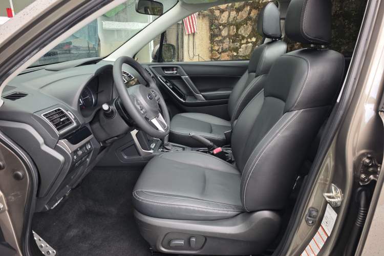 Used Subaru Forester 2016 2.5i Prestige Navigation Edition Left Front Seat