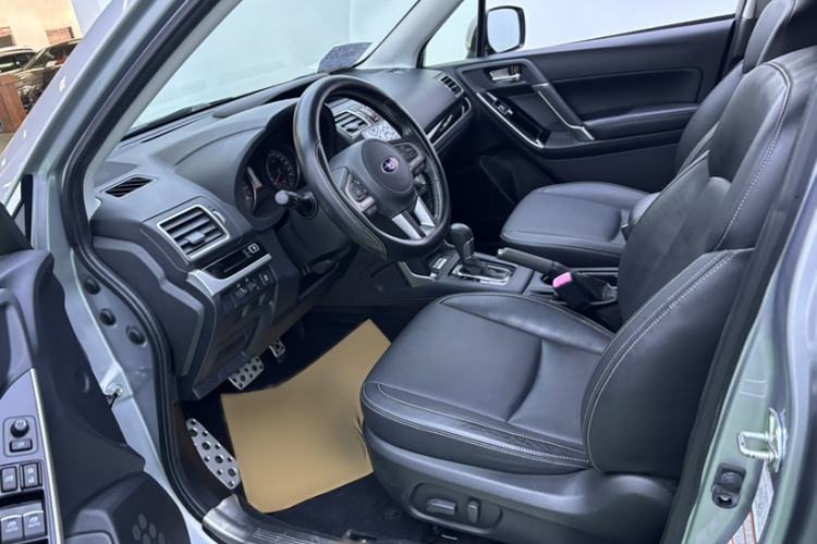 Used Subaru Forester 2016 2.0i Fashion Navigation Edition Interior 1