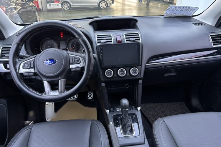 Used Subaru Forester 2016 2.0i Fashion Navigation Edition Interior 2