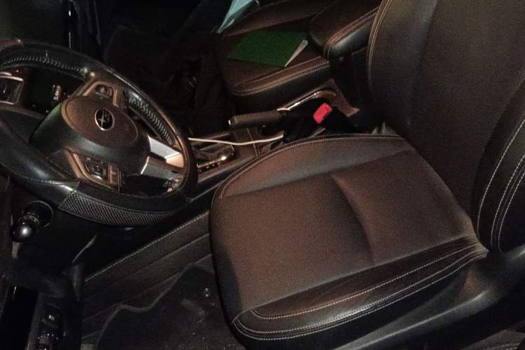 Used Subaru Forester 2016 2.0i Fashion Navigation Edition Left Front Seat