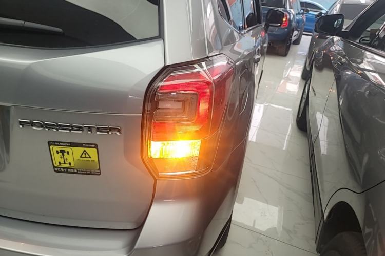Used Subaru Forester 2016 2.0i Fashion Navigation Edition Right Rear Taillight