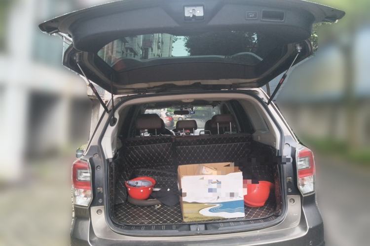 Used Subaru Forester 2016 2.5i Luxury Navigation Edition Trunk