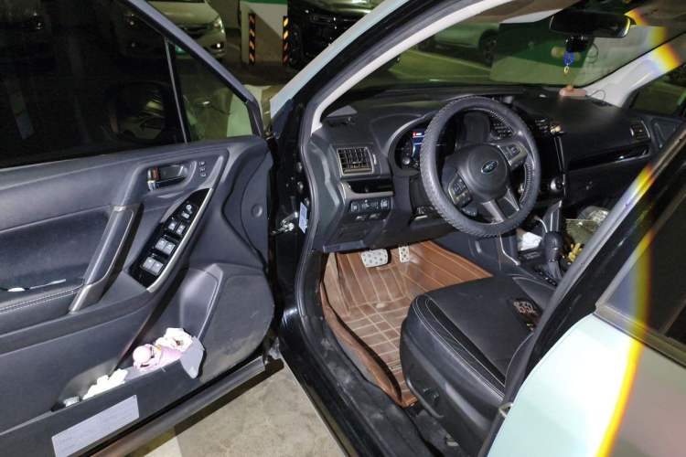Used Subaru Forester 2016 2.5i Prestige Navigation Edition Driver Seat