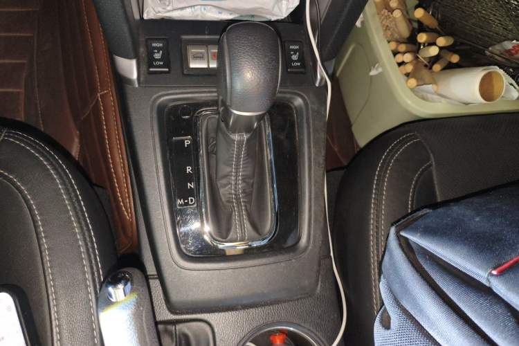 Used Subaru Forester 2016 2.5i Prestige Navigation Edition Gear Lever