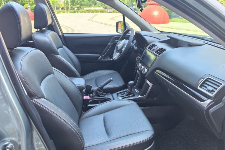 Used Subaru Forester 2016 2.0i Fashion Navigation Edition Interior 7