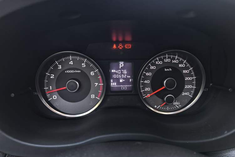 Used Subaru Forester 2016 2.0i Fashion Navigation Edition Odometer Close Up