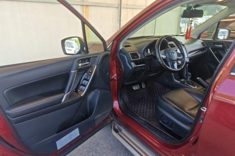 Used Subaru Forester 2016 2.0i Fashion Navigation Edition Driver Seat