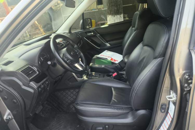 Used Subaru Forester 2016 2.5i Luxury Navigation Edition Left Front Seat