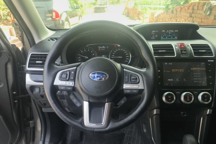 Used Subaru Forester 2016 2.5i Luxury Navigation Edition Steering Wheel