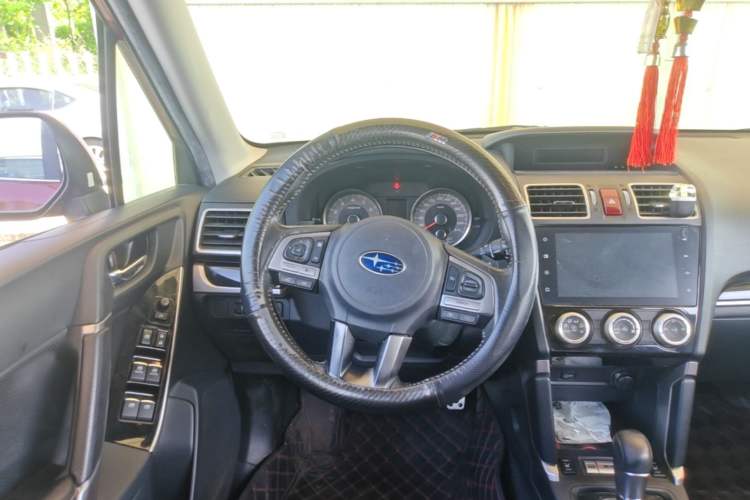 Used Subaru Forester 2016 2.0i Fashion Navigation Edition Steering Wheel