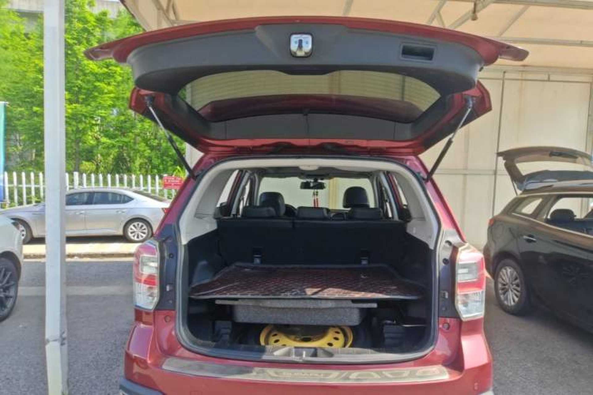 Used Subaru Forester 2016 2.0i Fashion Navigation Edition Trunk