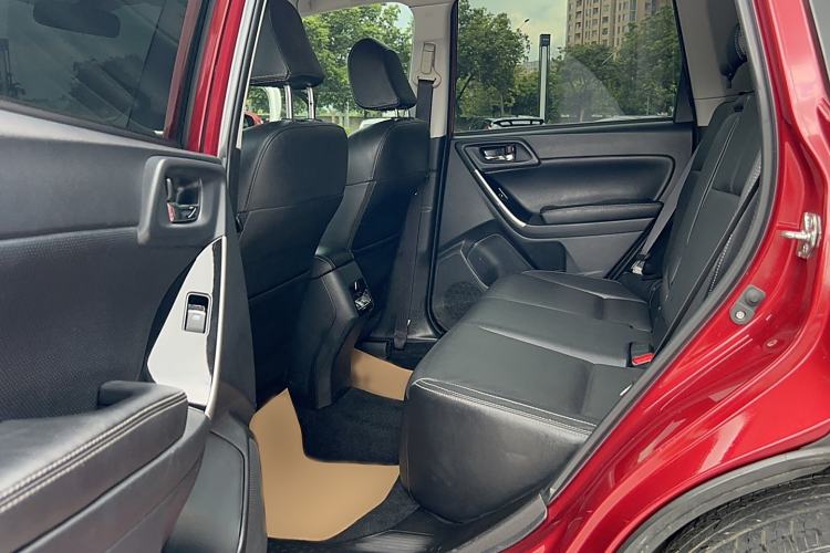 Used Subaru Forester 2016 2.5i Prestige Navigation Edition Interior 1