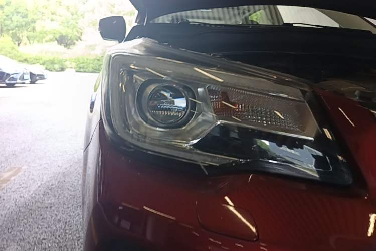 Used Subaru Forester 2016 2.5i Prestige Navigation Edition Right Front Headlight