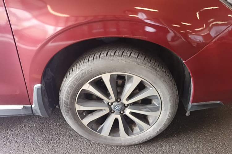 Used Subaru Forester 2016 2.5i Prestige Navigation Edition Right Front Wheel Hub