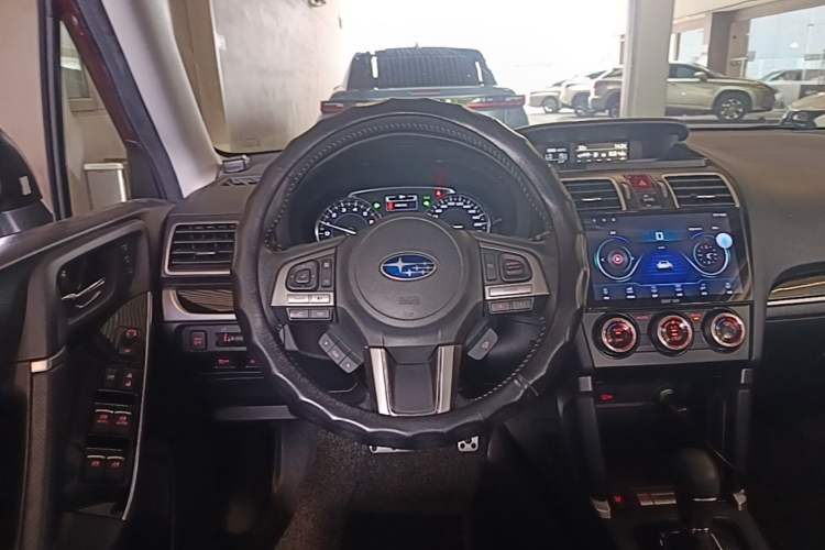 Used Subaru Forester 2016 2.5i Prestige Navigation Edition Steering Wheel