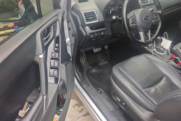 Used Subaru Forester 2016 2.5i Prestige Navigation Edition Driver Seat