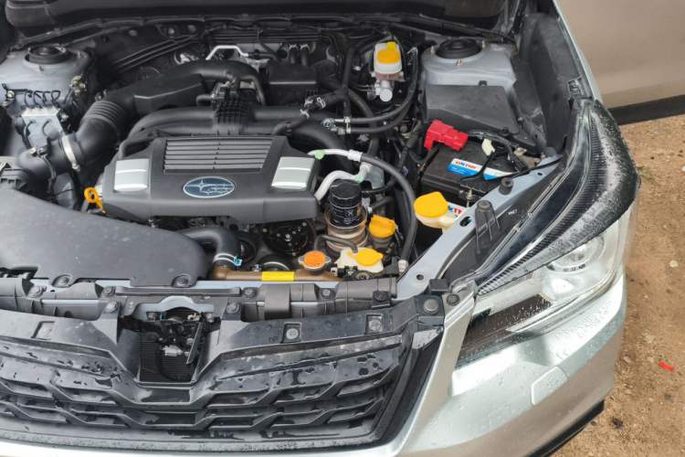 Used Subaru Forester 2016 2.5i Luxury Navigation Edition Engine Bay Left